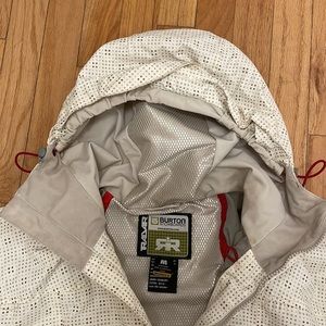 Women’s Burton Radar Snowboard Jacket with Hood Size Medium